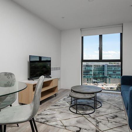 Comforting City Retreat In Vauxhall - No Wifi Liverpool Bagian luar foto