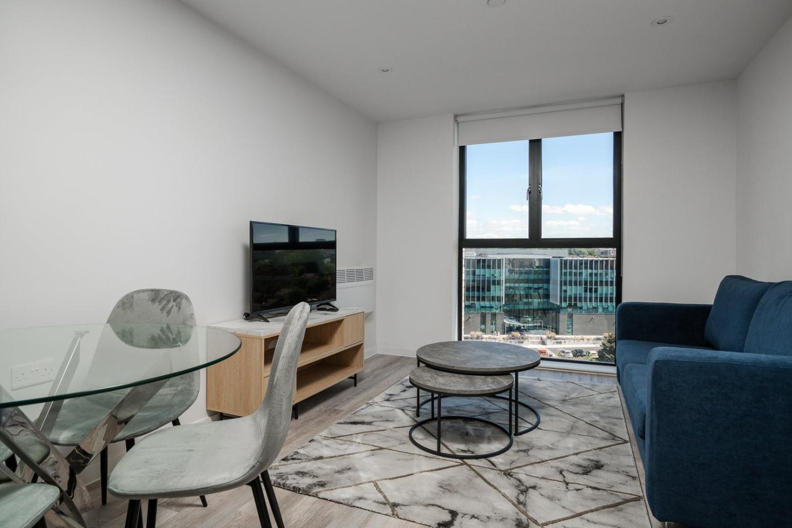 Comforting City Retreat In Vauxhall - No Wifi Liverpool Bagian luar foto